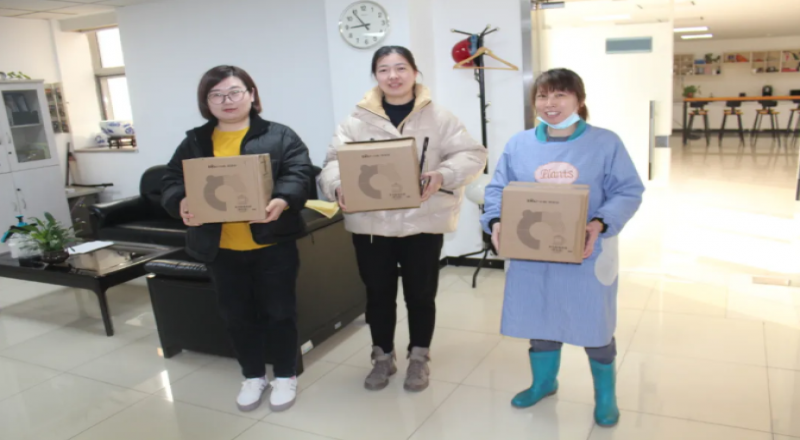 焊網公司為女員工慶辦國際婦女節